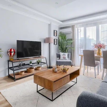 Apartment New Building In Sisli - 1gbps Wifi - Ac - Elevator Istanbul