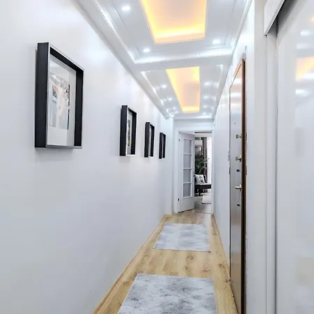 New Building In Sisli - 1gbps Wifi - Ac - Elevator
